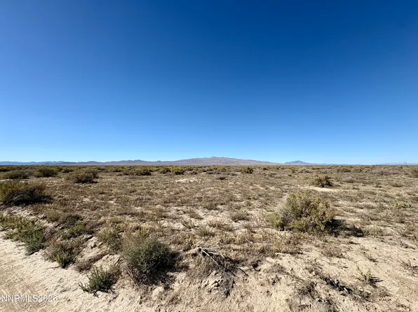 E Star Peak Rd, Imlay, NV 89418