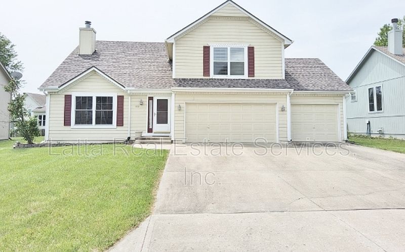 1st image of 1208 SE Meridian Dr