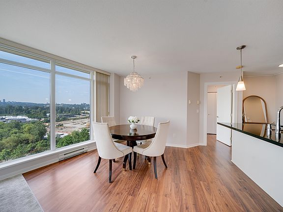 5th image of 2133 Douglas Rd #807
