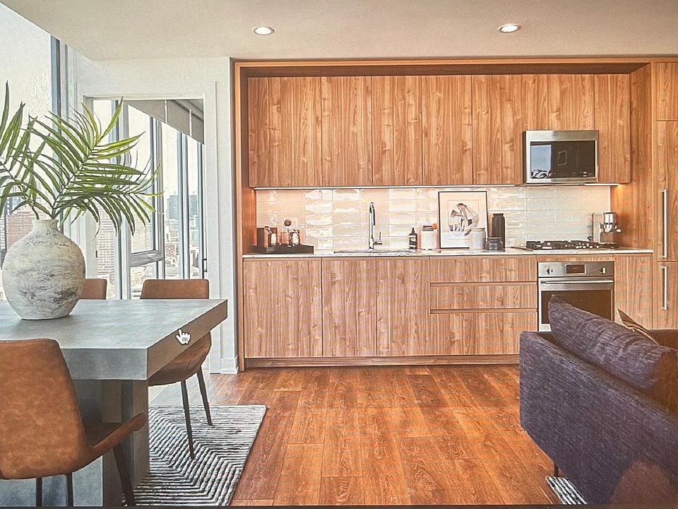 1st image of 1143 N Wells St #1103