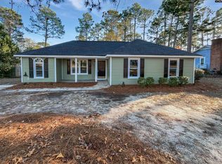 200 Castlewood Ln, Elgin, SC 29045