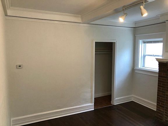 3rd image of 3741 Walnut St #1
