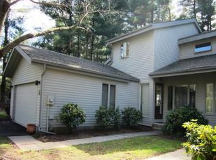 3 Bridle Path, Avon, CT 06001