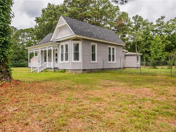 108 Stanford St, Woodland, NC 27869