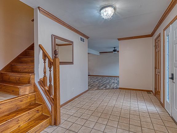 5th image of 6841 Northfield Dr