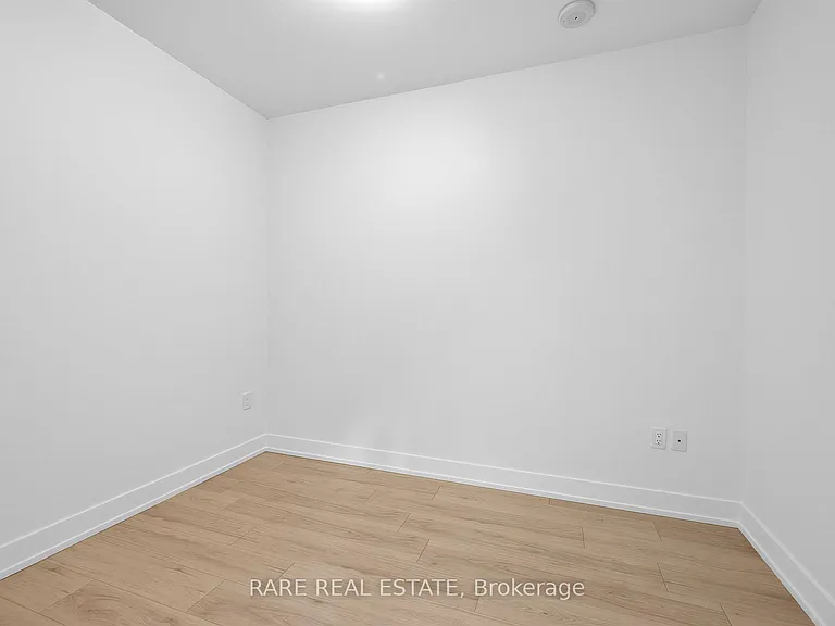99 Broadway Ave #105 — Photo 8