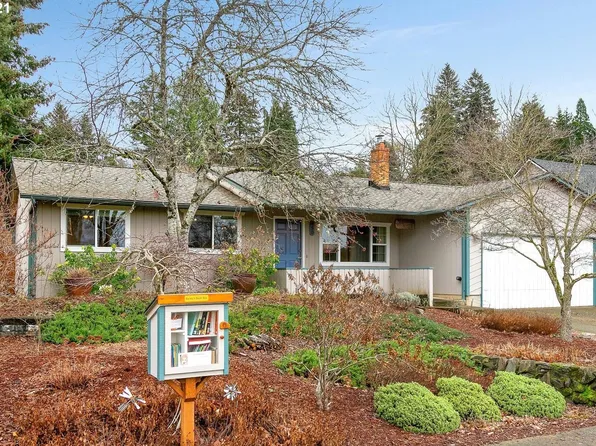 450 NE Pierce St, Estacada, OR 97023