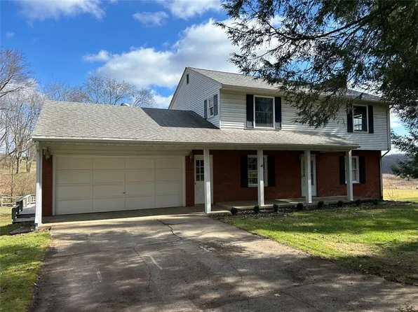 117 Johnston Dr, Hookstown, PA 15050