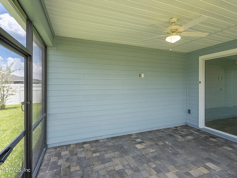 260 Oaklawn Ct — Photo 37
