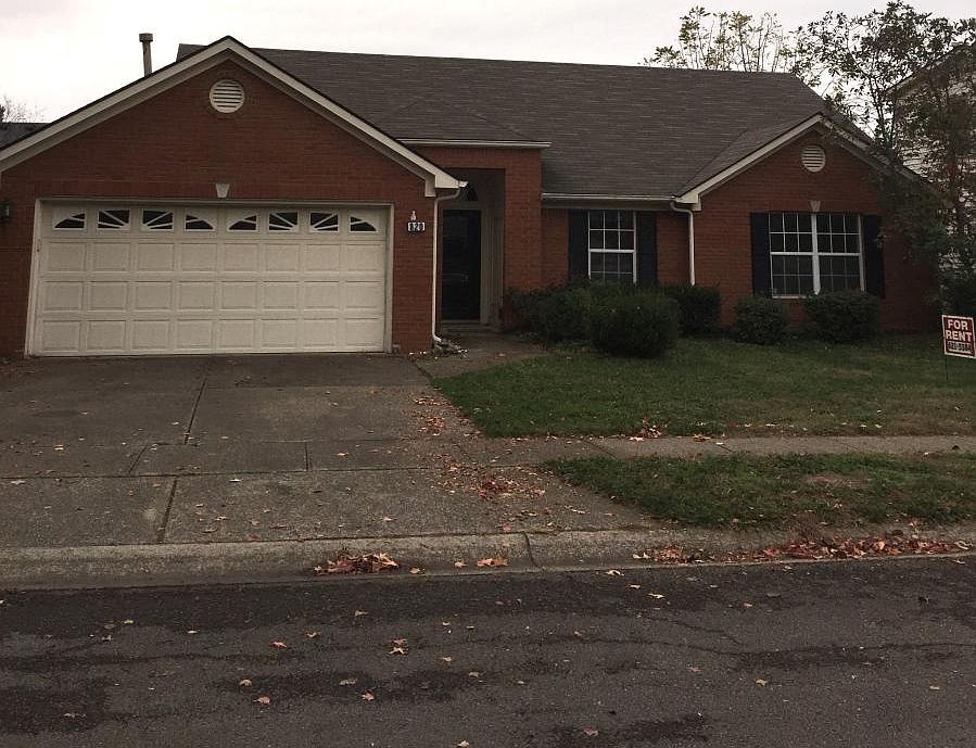 1st image of 820 Quarter Horse Ct