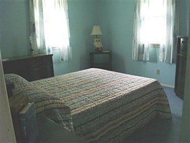 5th image of 10615 Northfield Dr