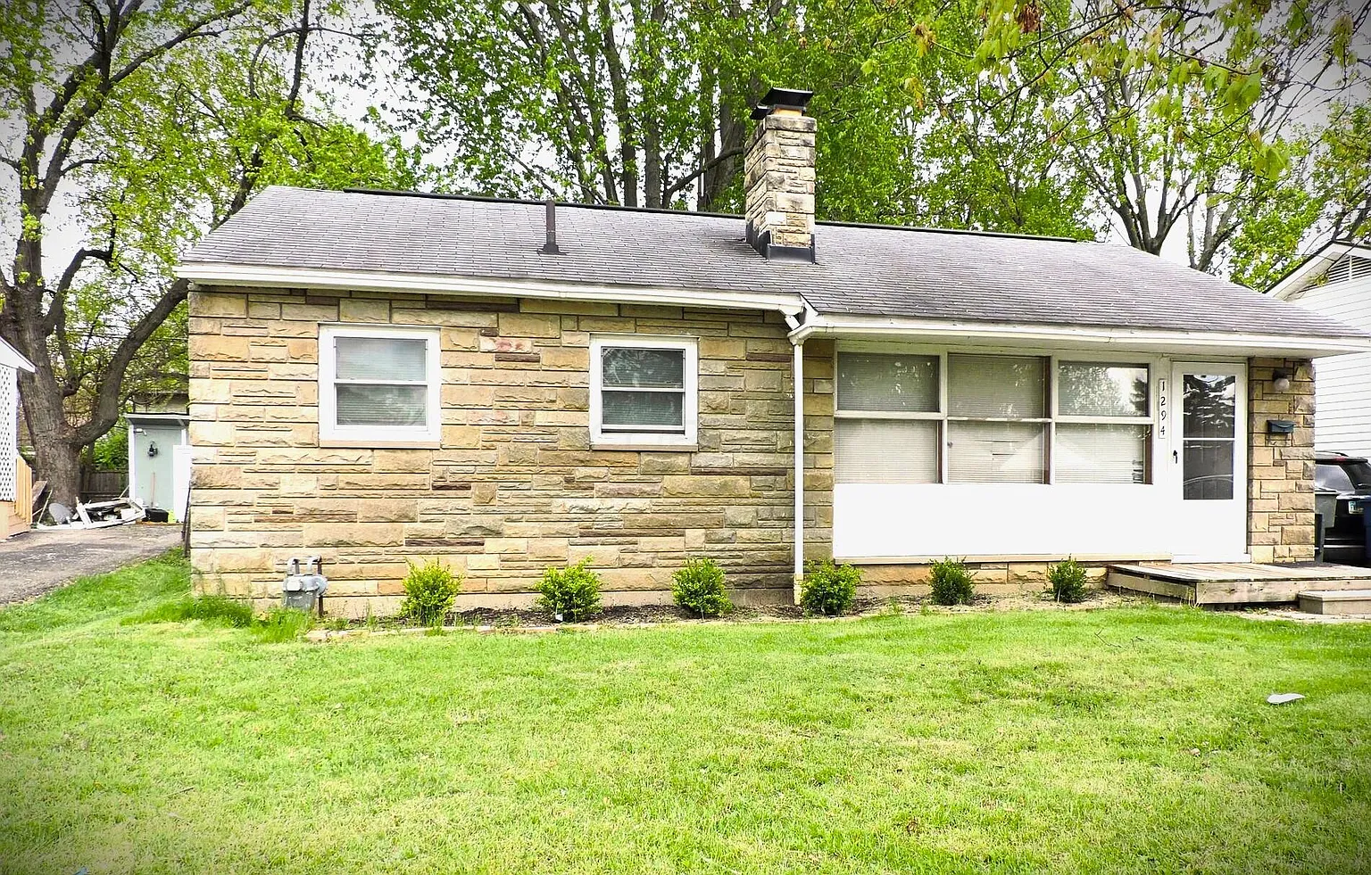 1294 Dellwood Ave photo 1