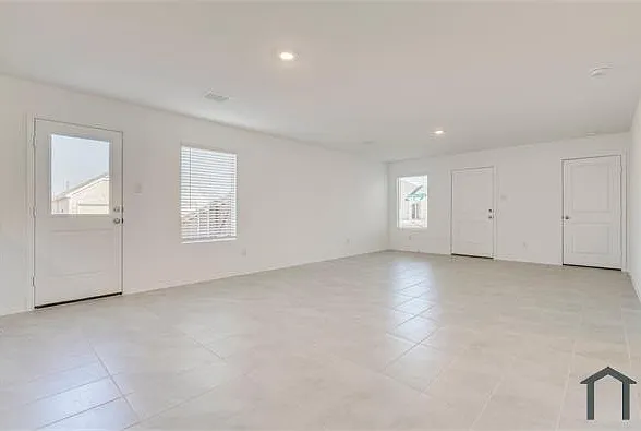 3605 Flicker Ln — Photo 14