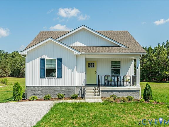 2nd image of 99 Byway Cir