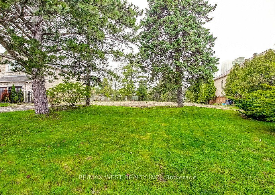 1st image of Part Fairview Rd W Lot 1