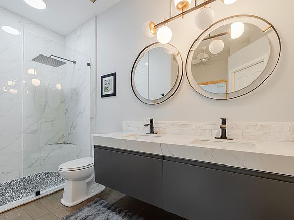 4th image of 8787 E Bay Cir