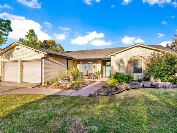 807 NW 48th St, Lawton, OK 73505