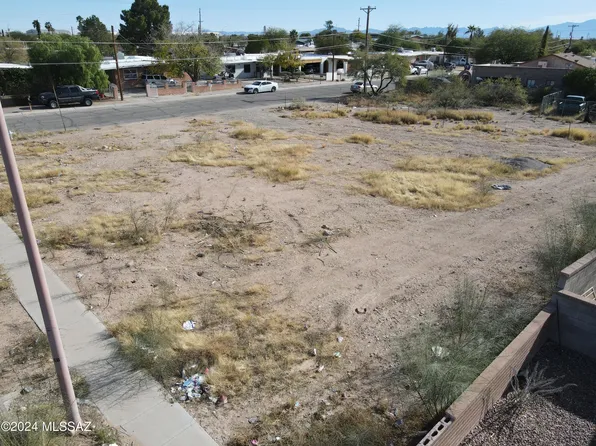 6802 S Missiondale Rd #3, Tucson, AZ 85756