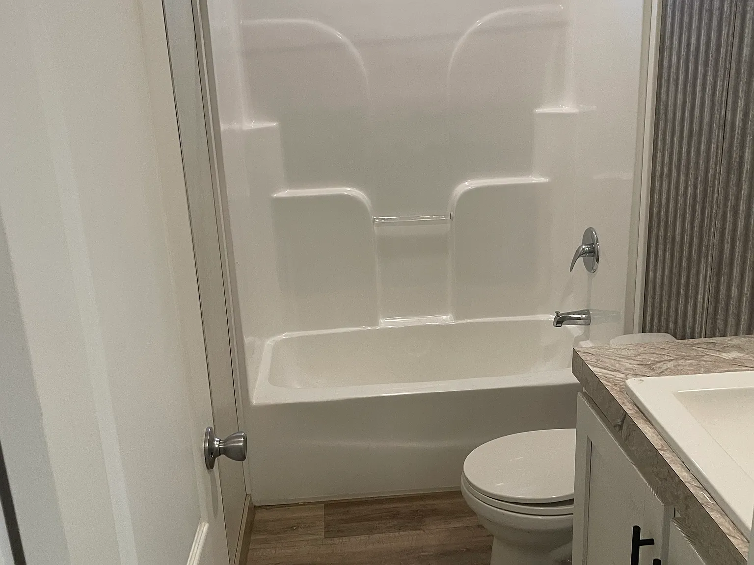 3 bed, 1216 sqft, $1,195 — Photo 3