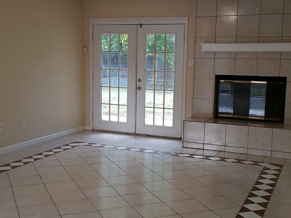 1st image of 1911 Carla Ave
