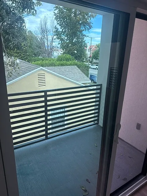 3 bed, 1200 sqft, $3,800 — Photo 4