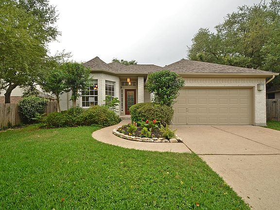 2nd image of 6303 Clairmont Dr