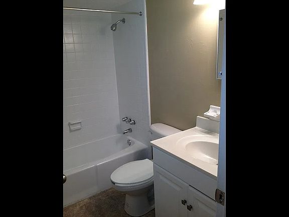 5th image of 6155 Longchamp Dr #6155