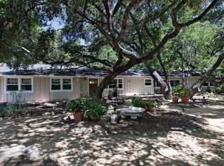 2455 Valley Meadow Dr, Oak View, CA 93022