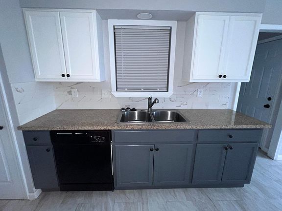 Kitchen - second photo
