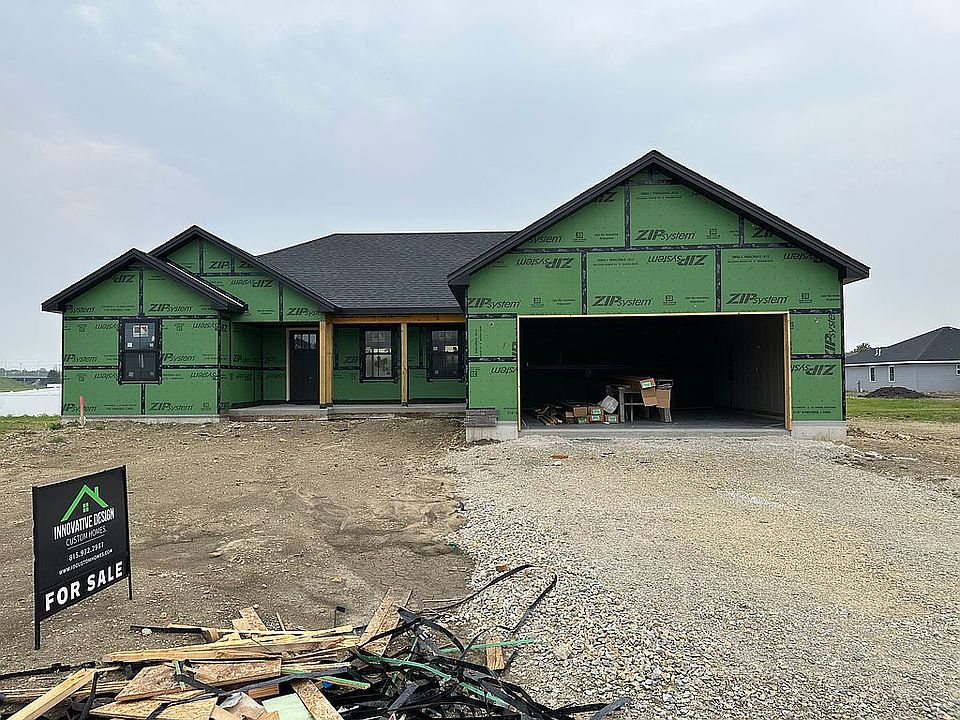 1st image of 439 Edgebrook Dr