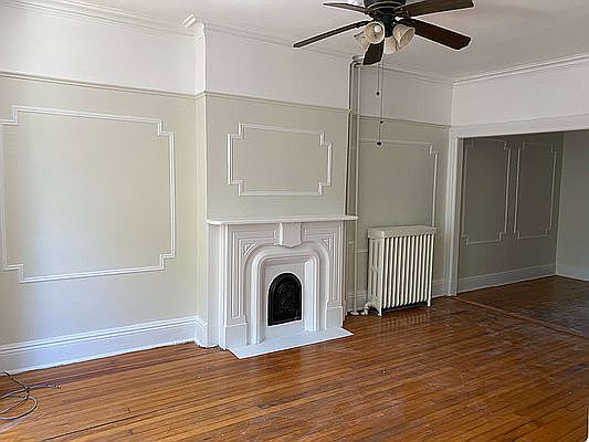3rd image of 370A 6th Ave #2