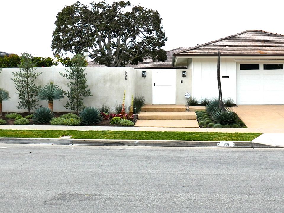 1st image of 906 Sandcastle Dr