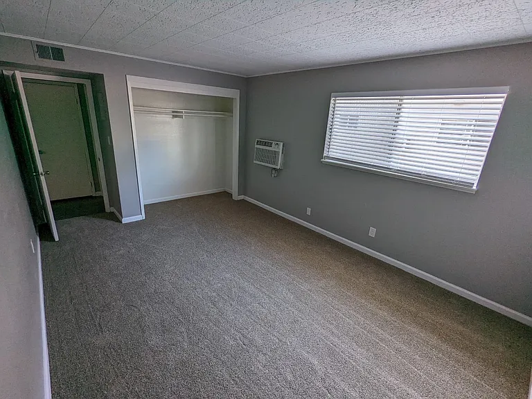 Arden Fair Apartments — Photo 8