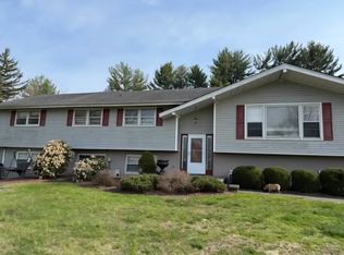 5 Larch Ln, Hillsborough, NJ 08844