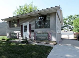 358 Belden Ave, Glendale Heights, IL 60139