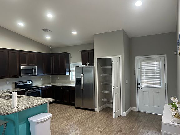 4th image of 683 Fort Smith Blvd