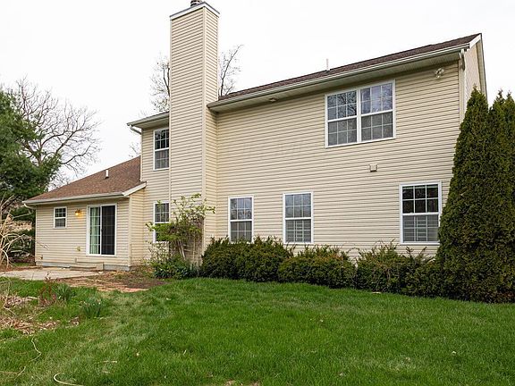 3rd image of 55 E Scioto Dr