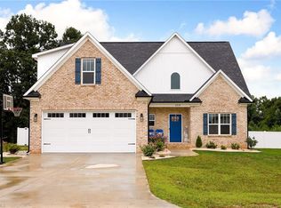 314 Painted Trl, Lexington, NC 27295