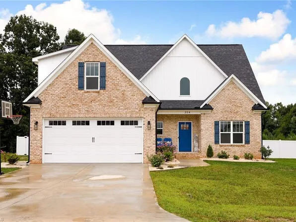 314 Painted Trl, Lexington, NC 27295