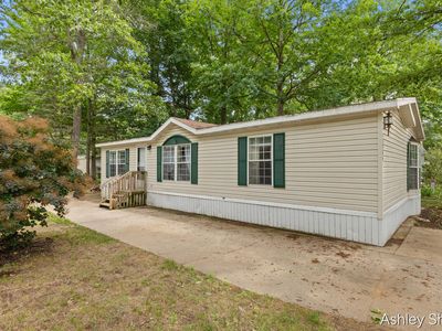 13566 Pinewood Dr, Grand Haven, MI, 49417