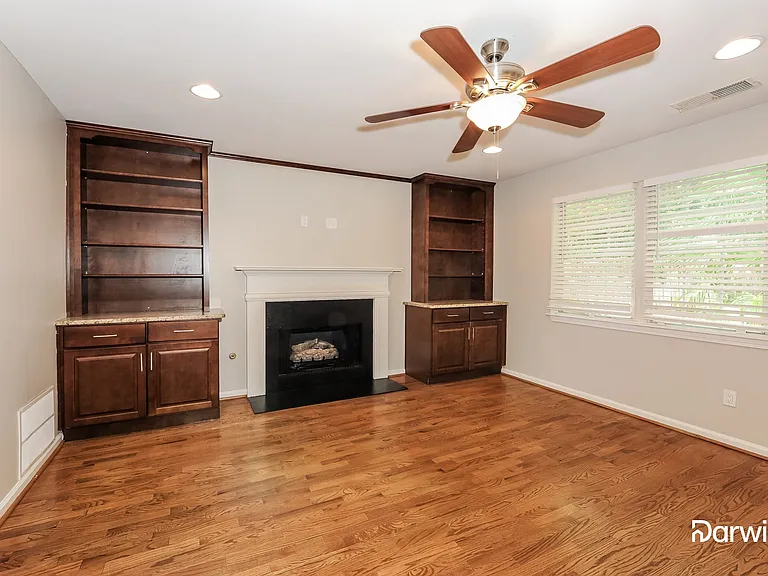 3855 Sunview Dr NW — Photo 7