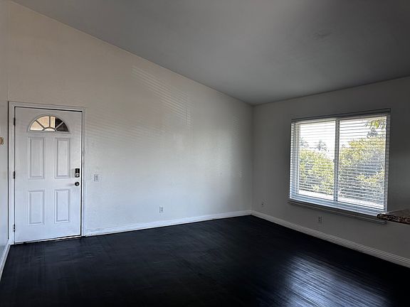 5th image of 1637 E 5th St APT 301