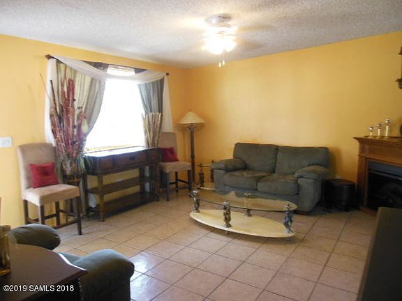 5th image of 4902 S Santa Ana Ave