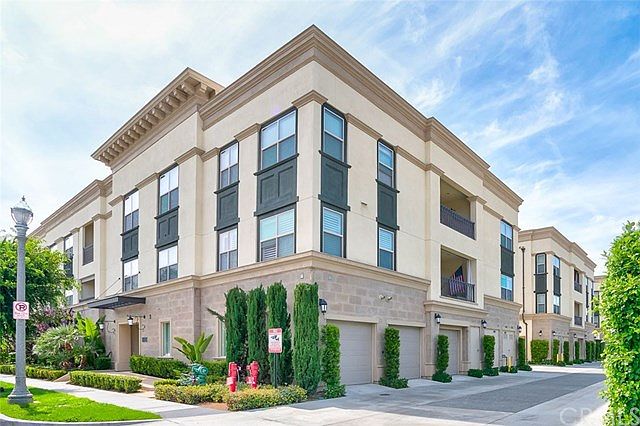1st image of 524 S Anaheim Blvd Unit 5