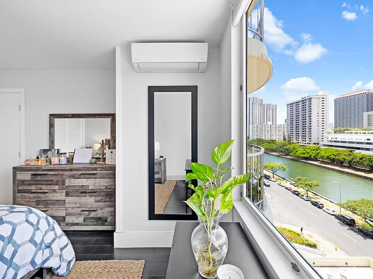 1717 Ala Wai Blvd #1004 — Photo 13