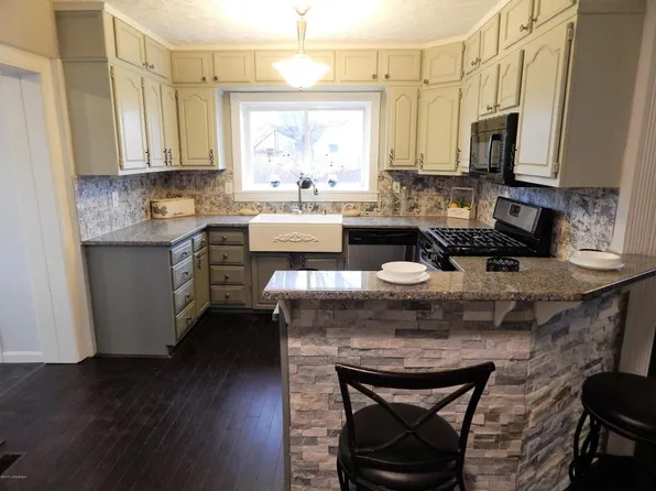 7704 Terry Rd, Louisville, KY 40258