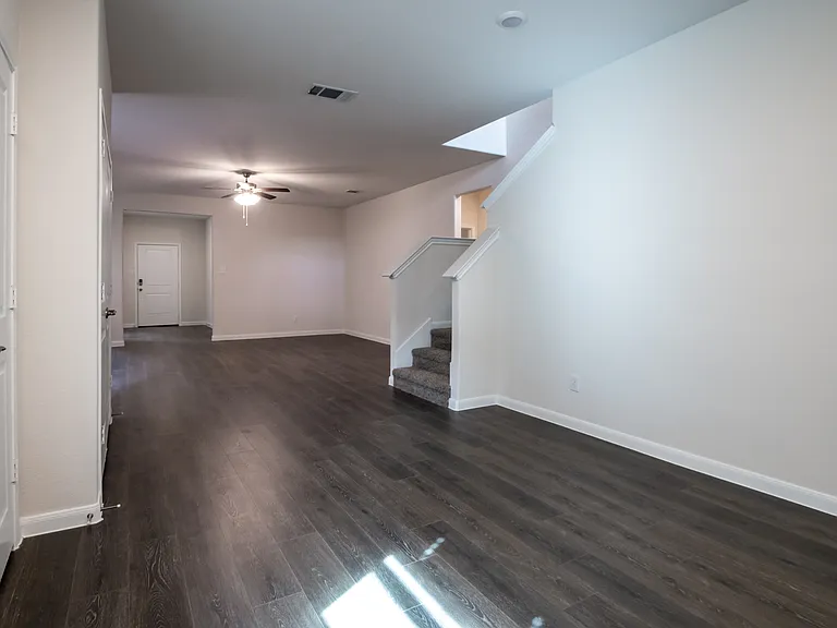 3608 Southbend Dr — Photo 14