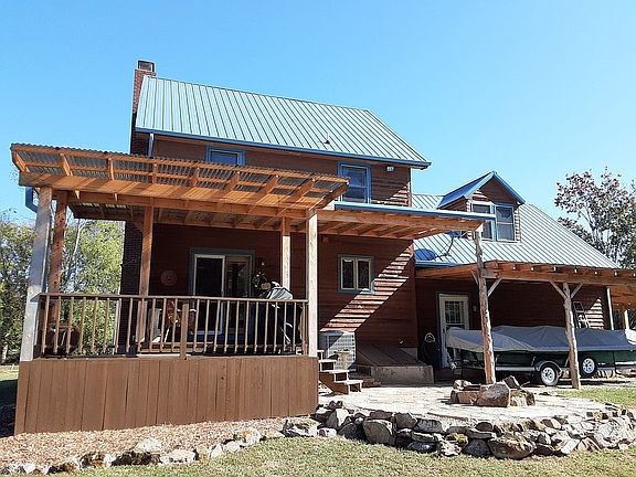 back porch, firepit, lean to