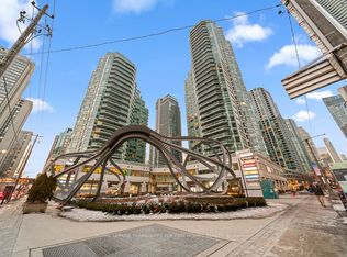 10 Yonge St #2604, Toronto, ON M5E 1R4