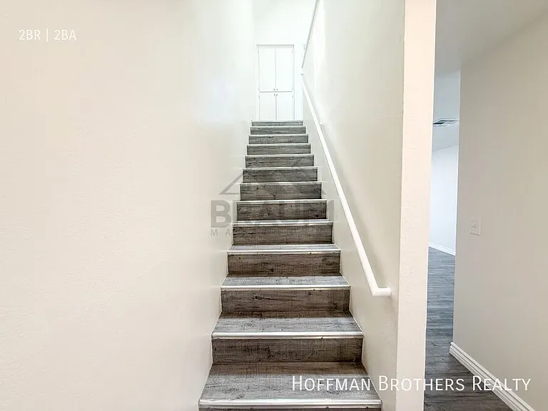 14257 Friar St #2 — Photo 9